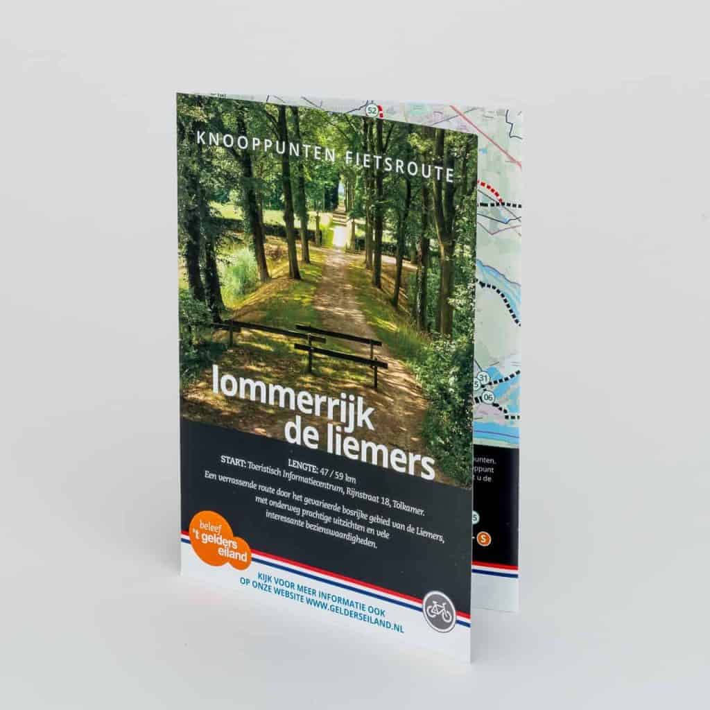 Fietsroute brochure Lommerrijk de Liemers in bosrijke omgeving.
